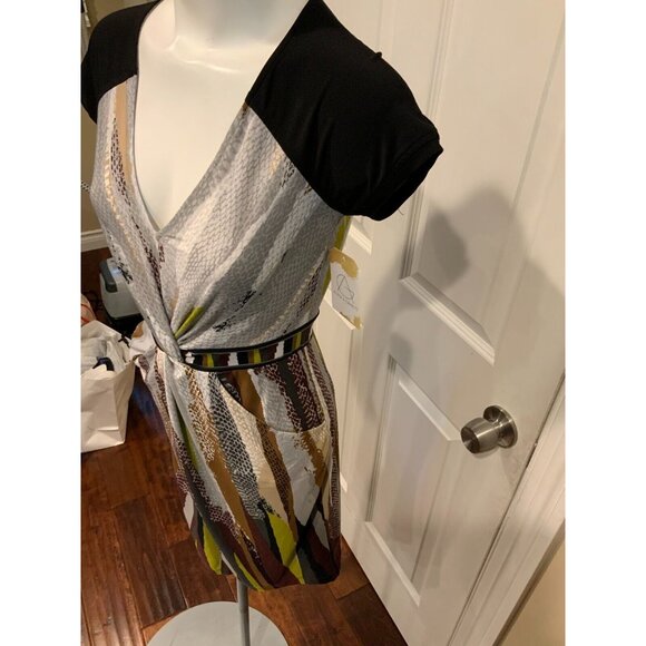 BCBG Max Azria "Ariana" Snakeskin Striped Twisted Dress w/ Cap Sleeves, Size XS - Picture 4 of 7